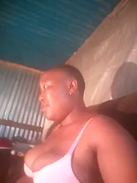 SEXXYBUTTSxx online show from 10-28-25, 08:18