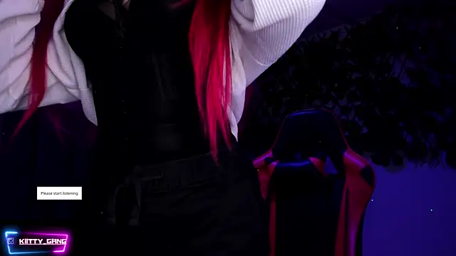 Kitty Gang online show from 12-18-25, 02:50