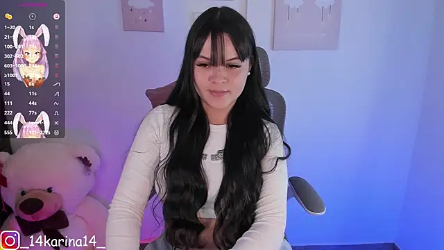 Snapshot of Sofi18_ chatting on 03-19-25, 04:03 Sofi18 online show from 03-19-25, 04:03