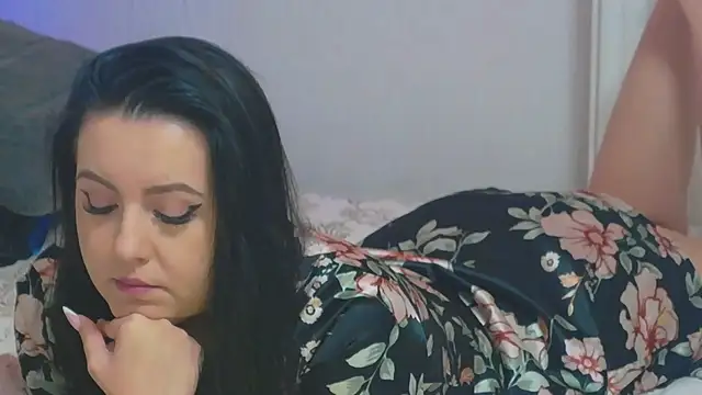 Snapshot of Ariel__Blossom chatting on 12-10-24, 03:44 Ariel Blossom online show from 12-10-24, 03:44