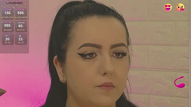 Snapshot of Ariel__Blossom chatting on 03-05-25, 06:44 Ariel Blossom online show from 03-05-25, 06:44