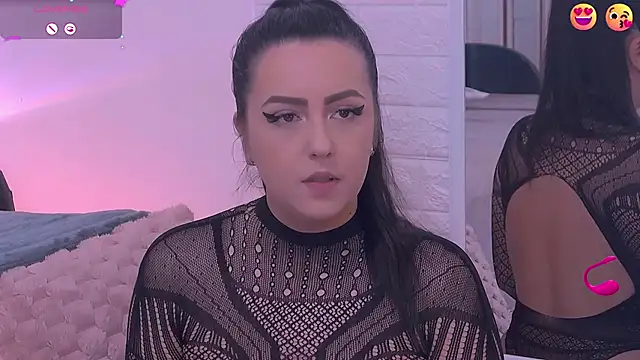 Snapshot of Ariel__Blossom chatting on 09-10-25, 06:13 Ariel Blossom online show from 09-10-25, 06:13