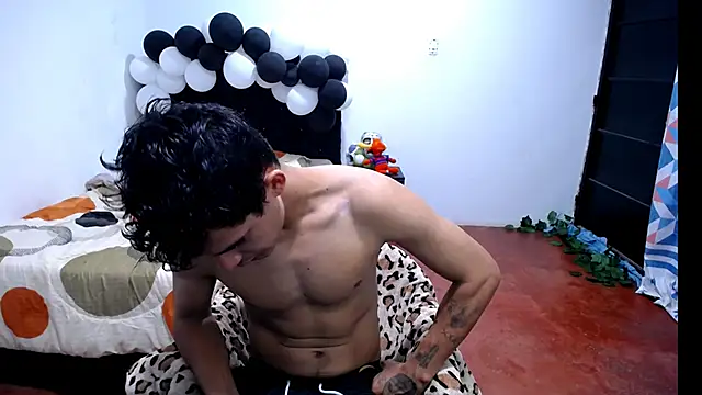 freddy romas online show from 10-10-25, 01:54