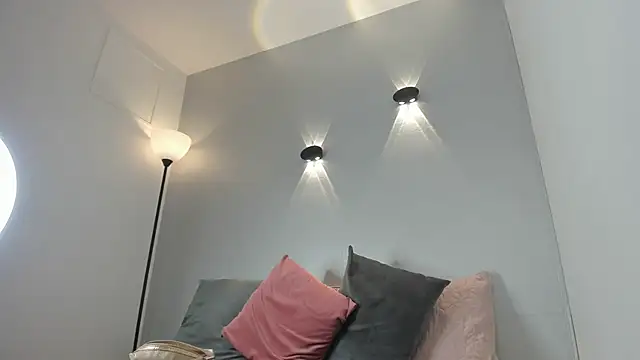 yulievans online show from 01-14-25, 07:53
