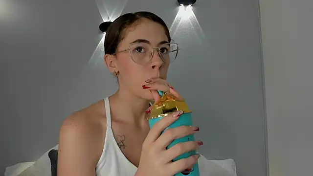 yulievans online show from 02-04-25, 05:23