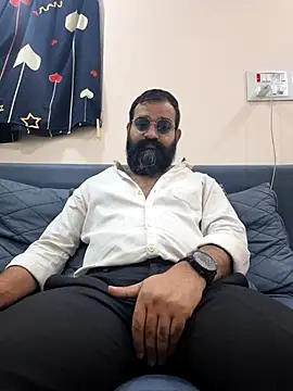 Fun Guuy online show from 02-12-26, 03:34