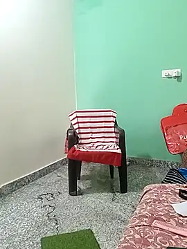 Snapshot of Saroj-Shah chatting on 02-16-26, 06:42 Saroj-Shah online show from 02-16-26, 06:42