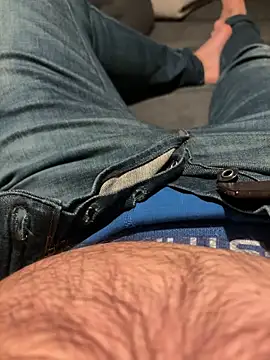 mrniceguy198 online show from 12-20-25, 09:00