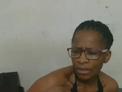 Snapshot of Sugarpoppy24 chatting on 03-23-25, 05:21 Sugarpoppy24 online show from 03-23-25, 05:21