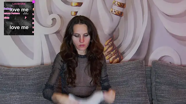 hailey peach online show from 02-02-25, 06:42