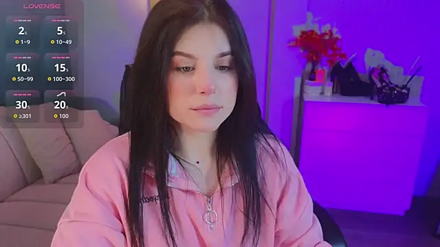 Jenna Adams  online show from 11-08-25, 01:06