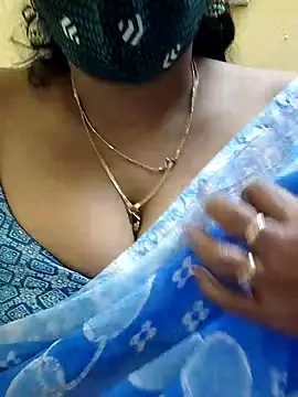 Snapshot of mallu-sumi chatting on 01-31-25, 04:03 mallu-sumi online show from 01-31-25, 04:03