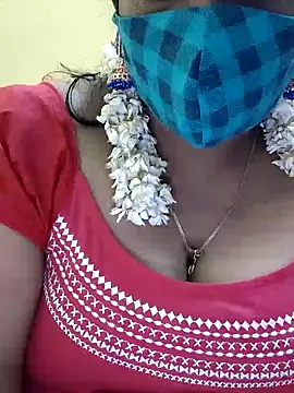 Snapshot of mallu-sumi chatting on 02-02-25, 05:48 mallu-sumi online show from 02-02-25, 05:48