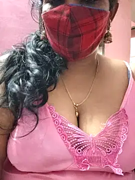 Snapshot of mallu-sumi chatting on 02-13-25, 04:43 mallu-sumi online show from 02-13-25, 04:43
