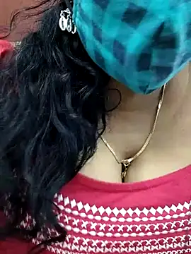 Snapshot of mallu-sumi chatting on 02-15-25, 07:50 mallu-sumi online show from 02-15-25, 07:50