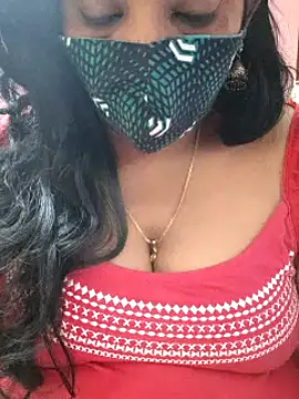 Snapshot of mallu-sumi chatting on 02-19-25, 10:12 mallu-sumi online show from 02-19-25, 10:12