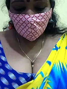 Snapshot of mallu-sumi chatting on 02-27-25, 05:36 mallu-sumi online show from 02-27-25, 05:36