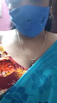 Snapshot of mallu-sumi chatting on 03-07-25, 02:46 mallu-sumi online show from 03-07-25, 02:46