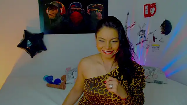 amii777 online show from 12-22-24, 06:39