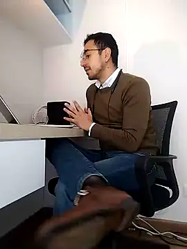 pablo-rincon95 online show from 02-15-25, 03:06