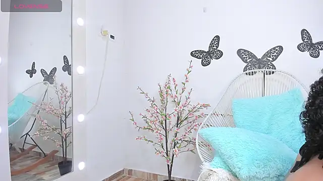 Snapshot of yess__daddy1 chatting on 11-19-25, 02:28 yess daddy1 online show from 11-19-25, 02:28