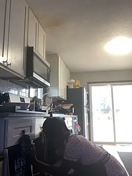 Snapshot of spicysugar74 chatting on 11-25-25, 05:24 spicysugar74 online show from 11-25-25, 05:24