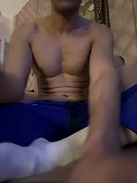 Snapshot of Hoskuw chatting on 12-24-24, 09:11 Hoskuw online show from 12-24-24, 09:11