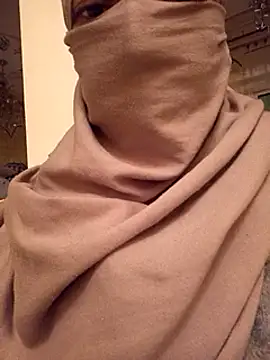 Liliiiblow online show from 01-06-25, 07:42