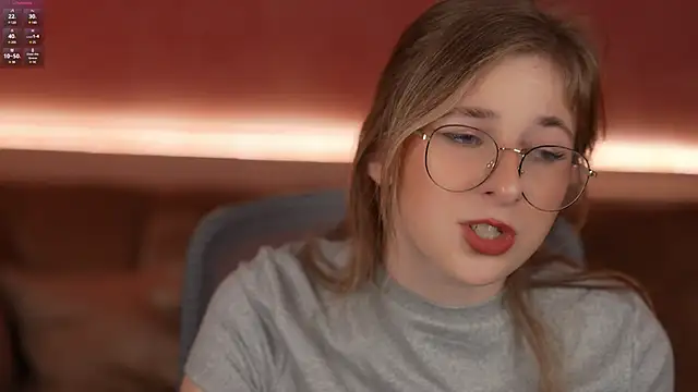 Inessa Song online show from 02-13-25, 01:48