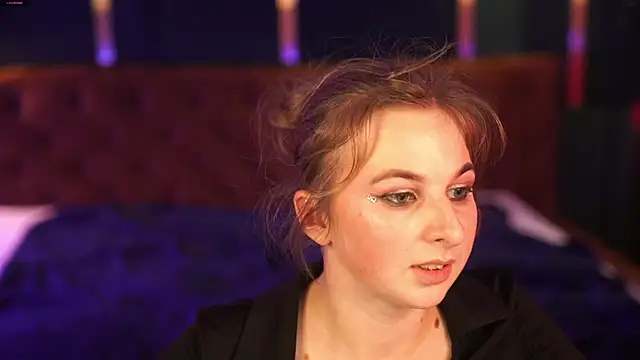 Inessa Song online show from 02-23-25, 05:50