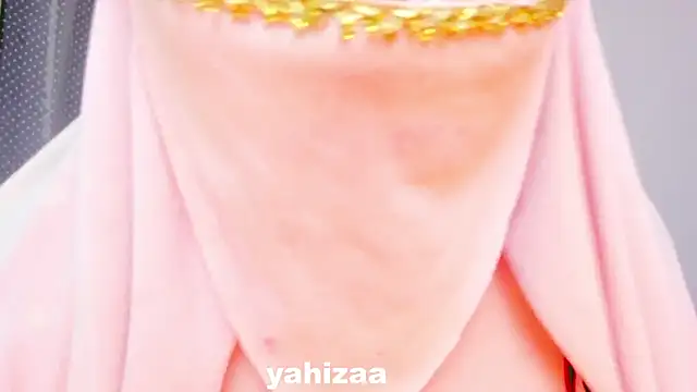 Snapshot of Amaltea chatting on 11-21-25, 09:13 Amaltea online show from 11-21-25, 09:13