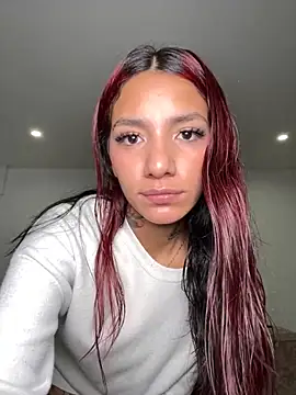 dolcebella online show from 11-19-25, 04:45