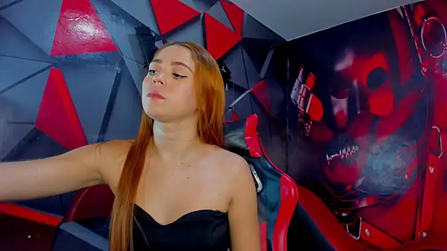 Hana and Zeta online show from 12-18-25, 12:22