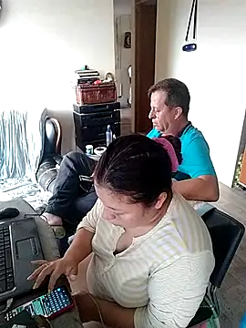 Snapshot of ZuriandAlex chatting on 03-03-25, 10:42 ZuriandAlex online show from 03-03-25, 10:42