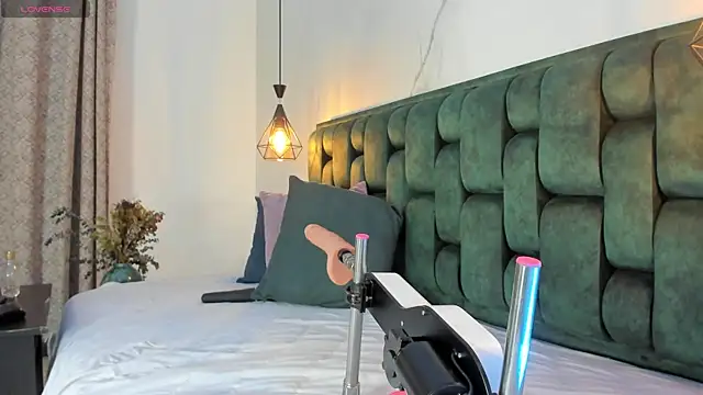 angelswets online show from 10-04-25, 02:26