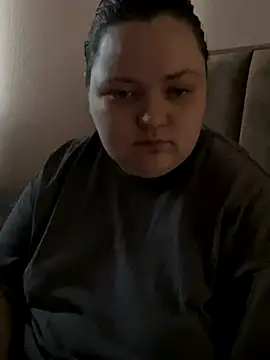 Snapshot of Alex_m chatting on 10-18-25, 12:06 Alex m online show from 10-18-25, 12:06