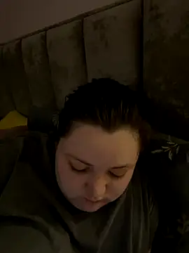 Snapshot of Alex_m chatting on 11-01-25, 12:18 Alex m online show from 11-01-25, 12:18