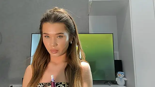 Snapshot of predatory_fury chatting on 02-06-25, 09:28 predatory fury online show from 02-06-25, 09:28