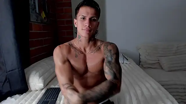 pettergrey1 online show from 11-13-25, 08:52