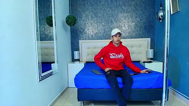 Erick Zhimerman online show from 10-12-25, 04:11