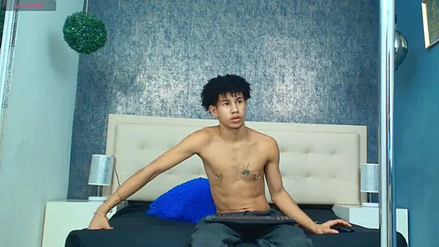 Erick Zhimerman online show from 10-18-25, 03:31