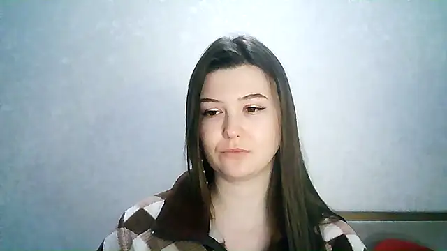 Snapshot of SeductiveTati chatting on 01-15-25, 01:56 SeductiveTati online show from 01-15-25, 01:56
