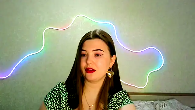 Snapshot of SeductiveTati chatting on 01-14-26, 07:52 SeductiveTati online show from 01-14-26, 07:52