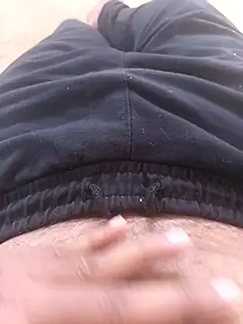 Bangaloreboy021 online show from 02-28-25, 06:32