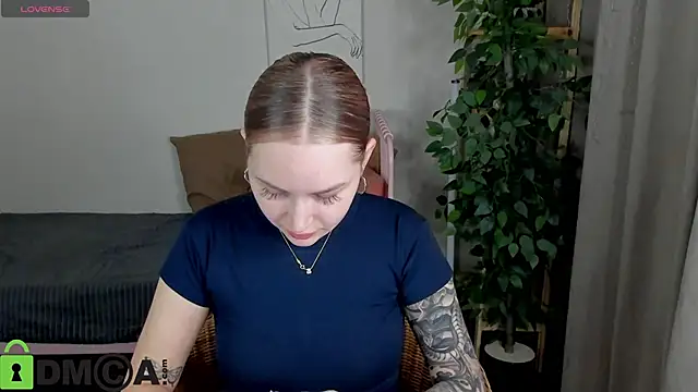 Carol  Cox online show from 11-19-25, 10:54