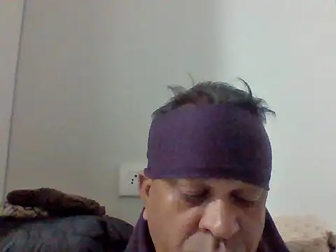 nupa230780 online show from 12-14-25, 04:34