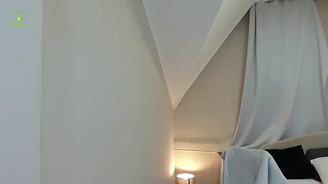 Snapshot of SILAS_EVANS chatting on 12-21-24, 09:33 SILAS EVANS online show from 12-21-24, 09:33