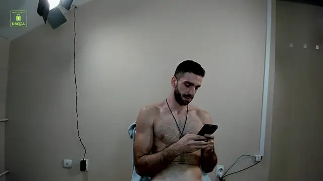 Snapshot of SILAS_EVANS chatting on 12-29-24, 09:39 SILAS EVANS online show from 12-29-24, 09:39