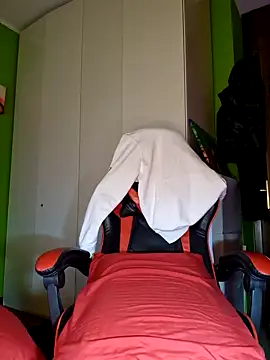 MASTERBULLY online show from 10-17-25, 03:58