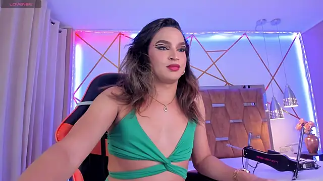 KylieVictoria online show from 03-08-25, 04:56